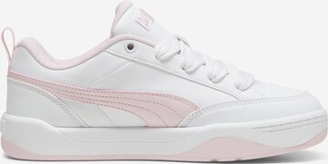 Baskets basses 'Park Lifestyle' PUMA en blanc