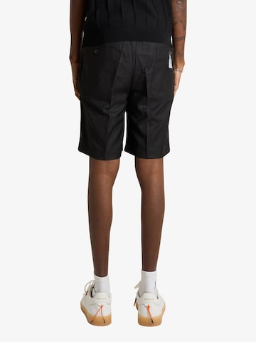 regular Pantaloni di SSEINSE in nero