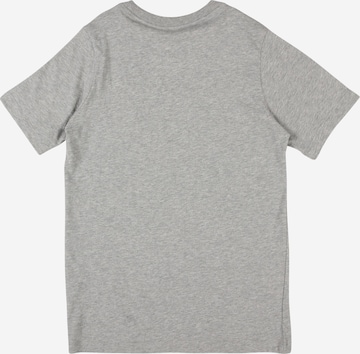 T-Shirt Nike Sportswear en gris