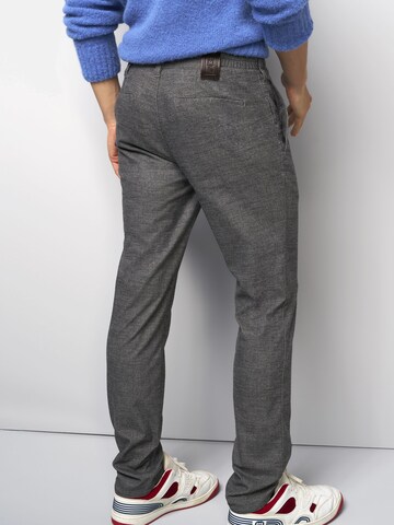 MEYER Regular Chino in Grau