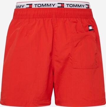 Tommy Hilfiger Underwear شورت سباحة بلون أحمر