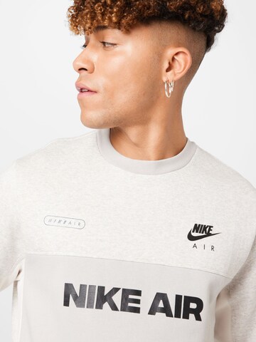 Nike Sportswear Sweatshirt in Grey