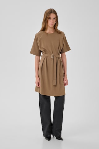 Robe My Essential Wardrobe en marron