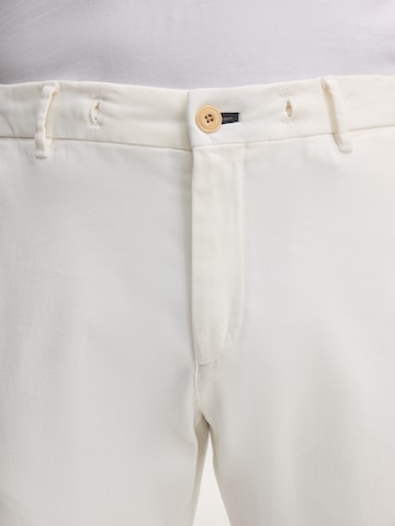 JOOP! Jeans Loosefit Chino in Wit