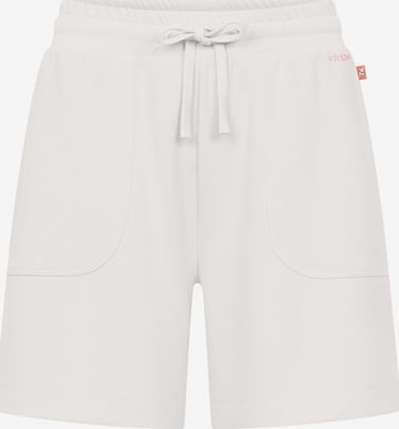 Frieda & Freddies NY Shorts in Weiß: Vorderseite