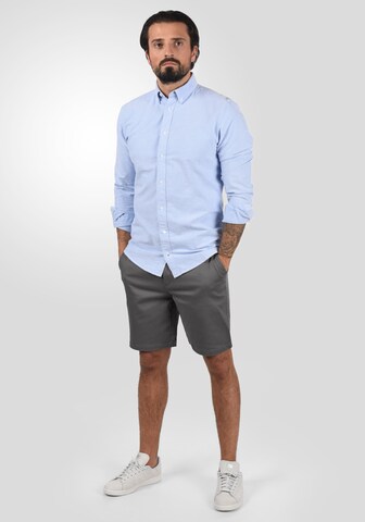 Regular Pantalon chino 'Ravi' !Solid en gris