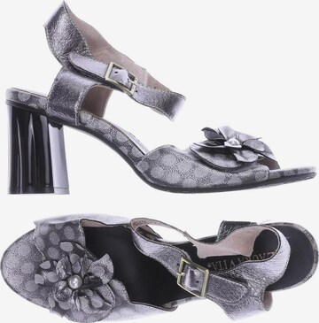 Laura Vita Sandals & High-Heeled Sandals in 40 in Grey: front