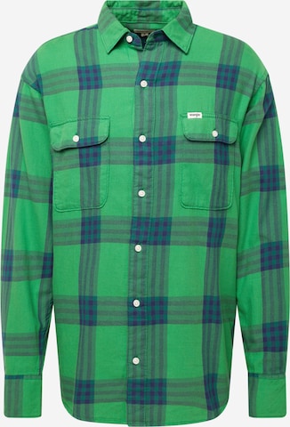 WRANGLER Regular fit Button Up Shirt in Green: front