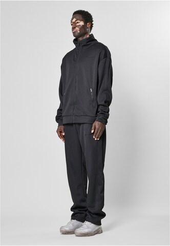 9N1M SENSE Tapered Trousers in Black