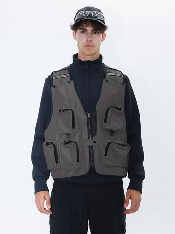 Youthup Sports Vest in Grey