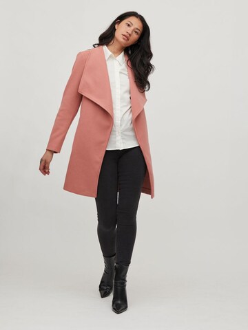 Manteau mi-saison 'Cooley' VILA en rose