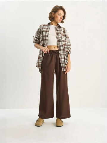 Wide Leg Pantalon Bianco Lucci en marron