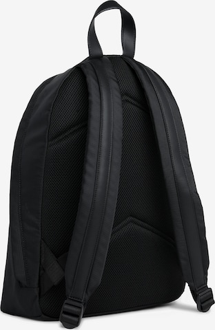 Zaino 'ESSENTIAL CAMPUS' di Calvin Klein in nero