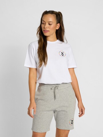 Hummel Shirt 'Everything Nothing' in White: front