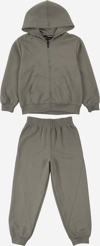 Jordan Juoksupuku värissä vihreä: etupuoli