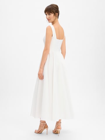 Marie Lund Kleid in Beige