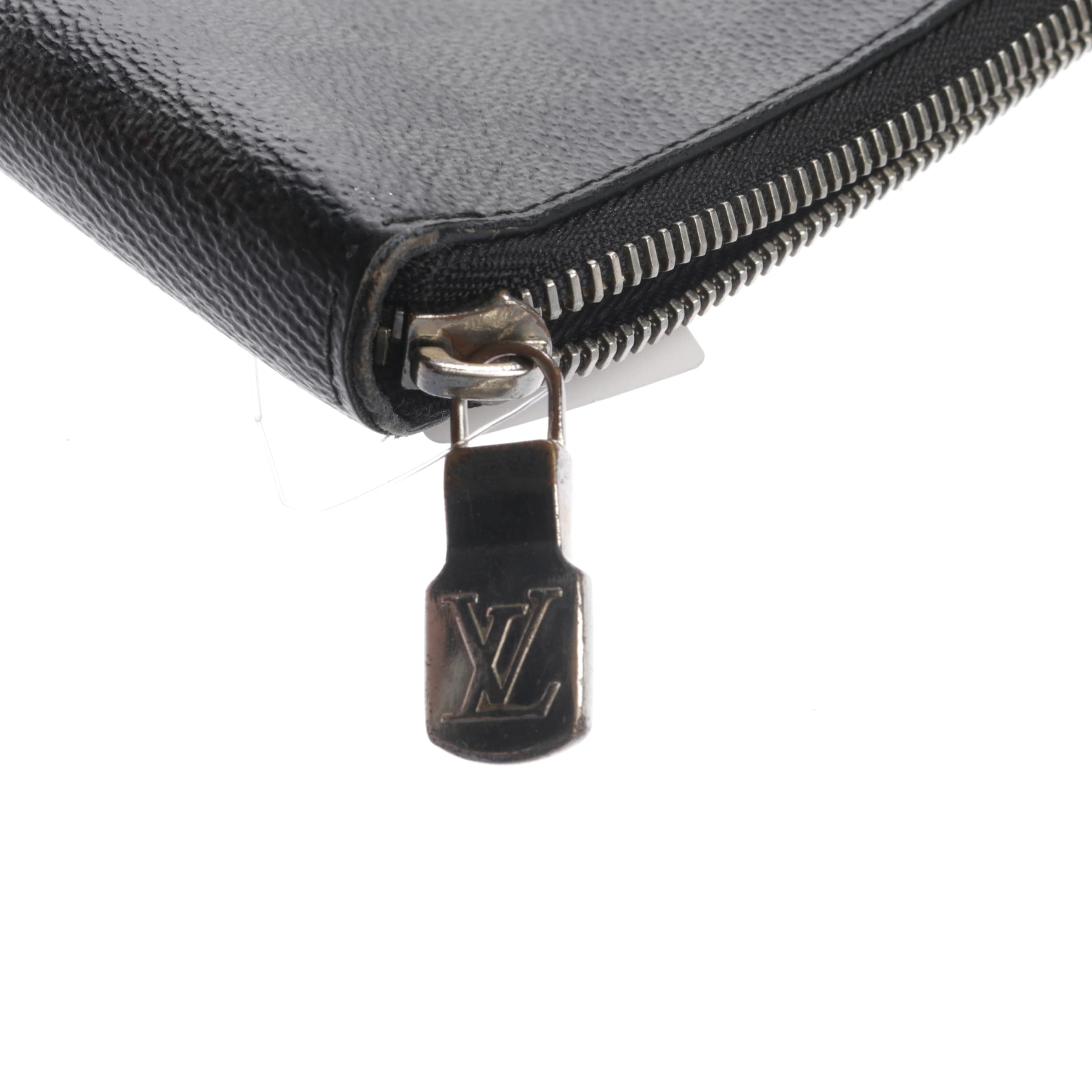 Louis Vuitton Bag in One size in Grey