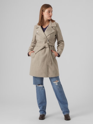 VERO MODA Between-Seasons Coat 'Pop' in Beige