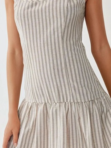 Hiccup Kleid in Weiß