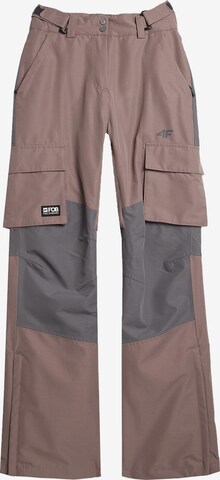 4F Outdoor trousers in Brown: front