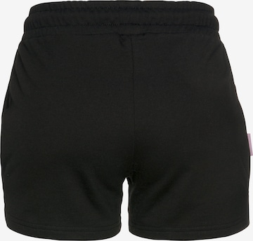 regular Pantaloni di LASCANA in nero