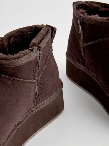 Stivaletto di Next in marrone
