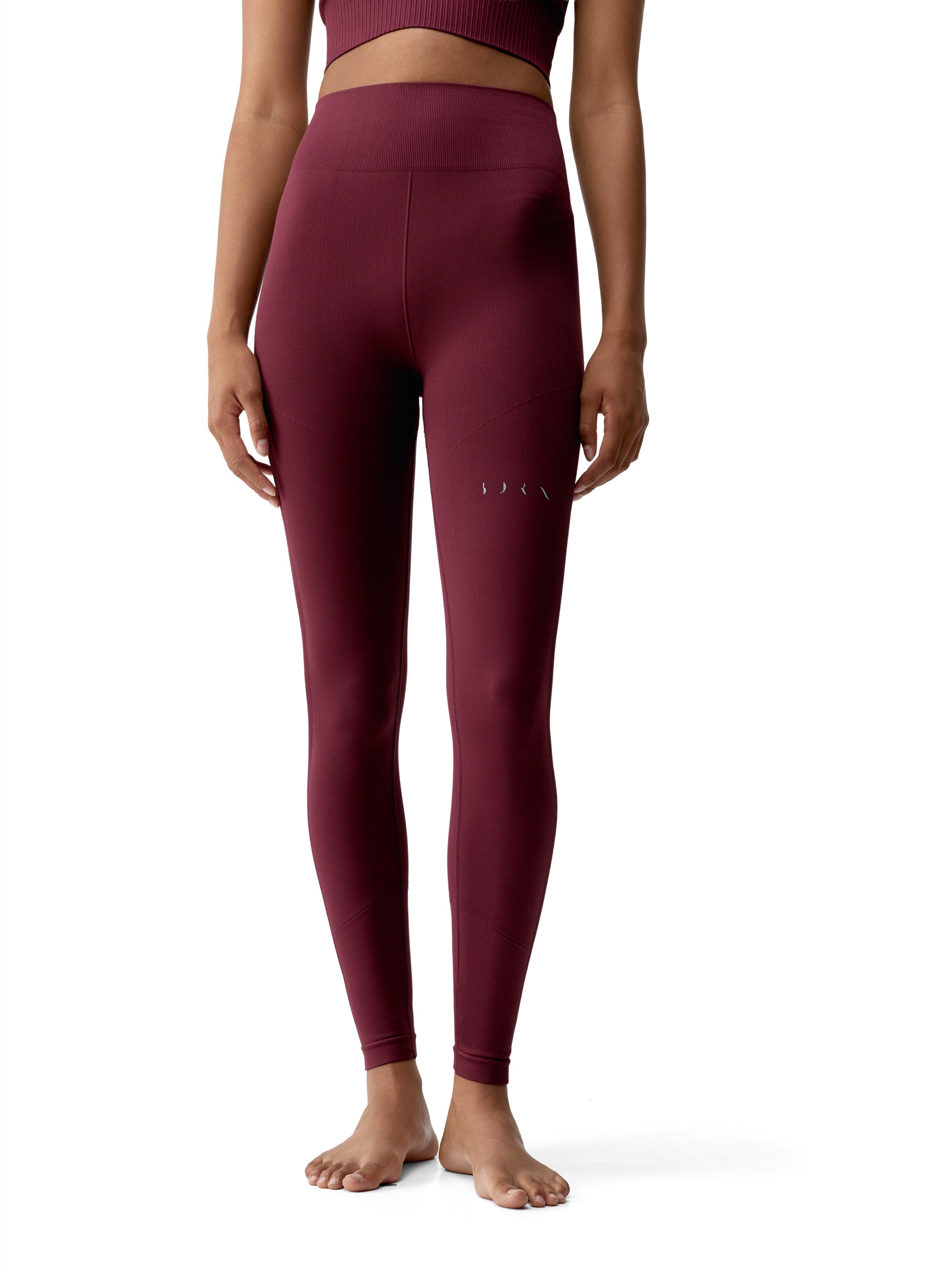 Born Living Yoga Skinny Jeggings ' Yami ' in Rood: voorkant