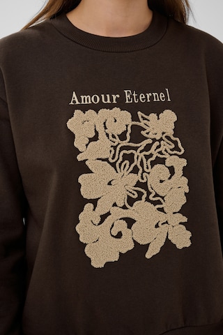 Kaffe Sweatshirt 'Roseanne' i brun