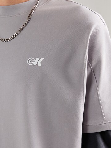 Calvin Klein Jeans Тениска в сиво
