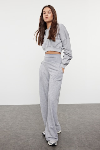 Trendyol - Pierna ancha Pantalón en gris