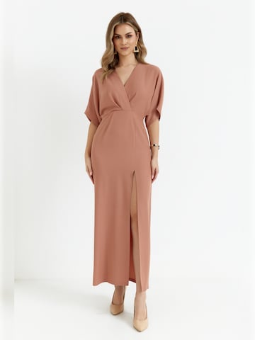 Makover - Vestido en rosa: frente
