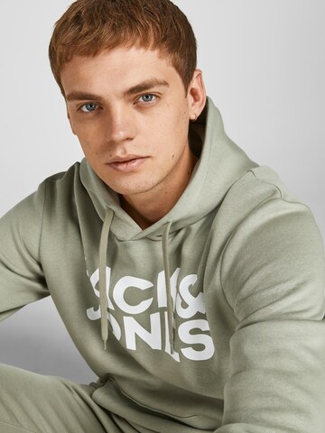 JACK & JONES Sweatshirt in Grün