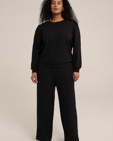 Flared Pantaloni di WE Fashion in nero