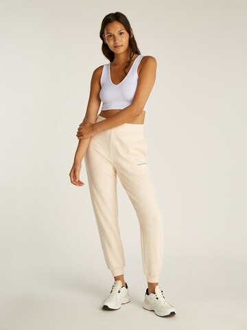 Top di Calvin Klein Jeans in bianco