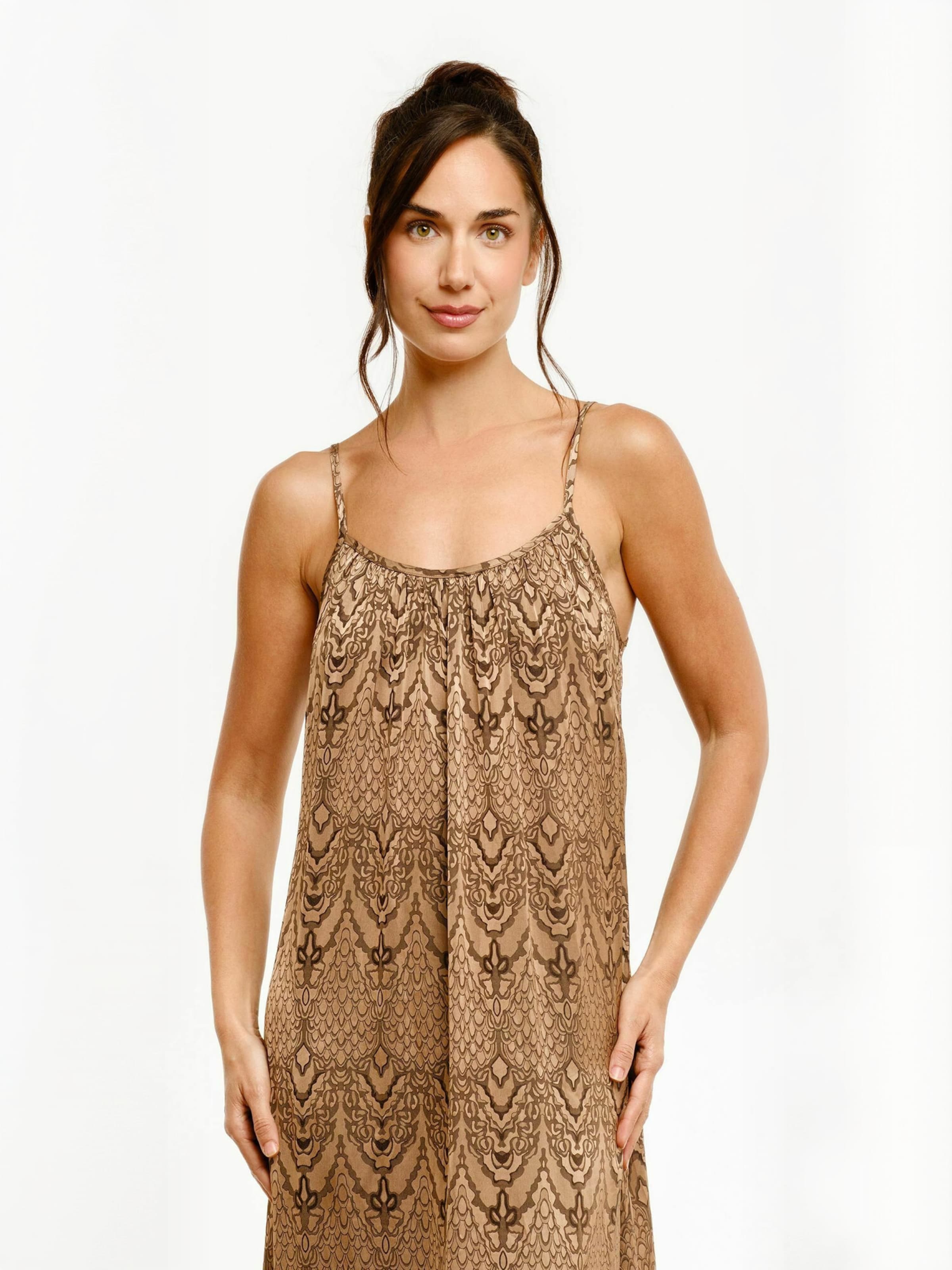 Liberte Essentiel Dress ' LALA ' in Braun: Vorderseite