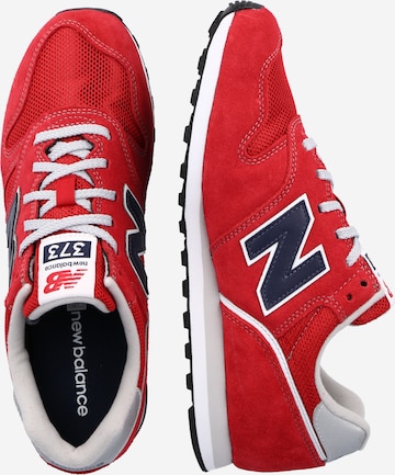 new balance Platform trainers in Red