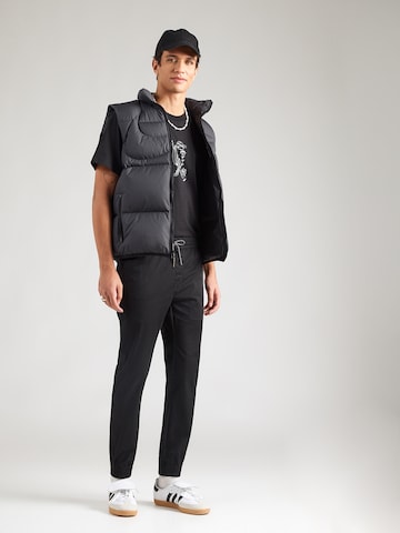 Volcom Slimfit Housut värissä musta