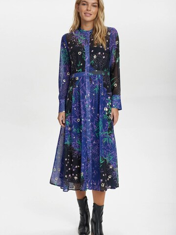 Robe 'Kyndall' NÜMPH en bleu : devant