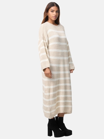 Abito in maglia di Elara in beige