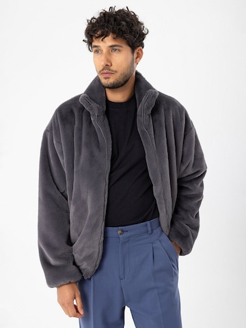 Antioch Between-season jacket in Grey