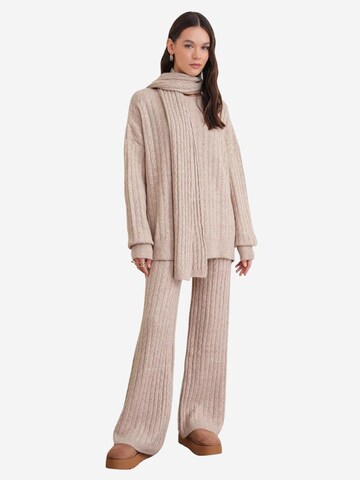 Tenue d'intérieur MixRay en beige : devant
