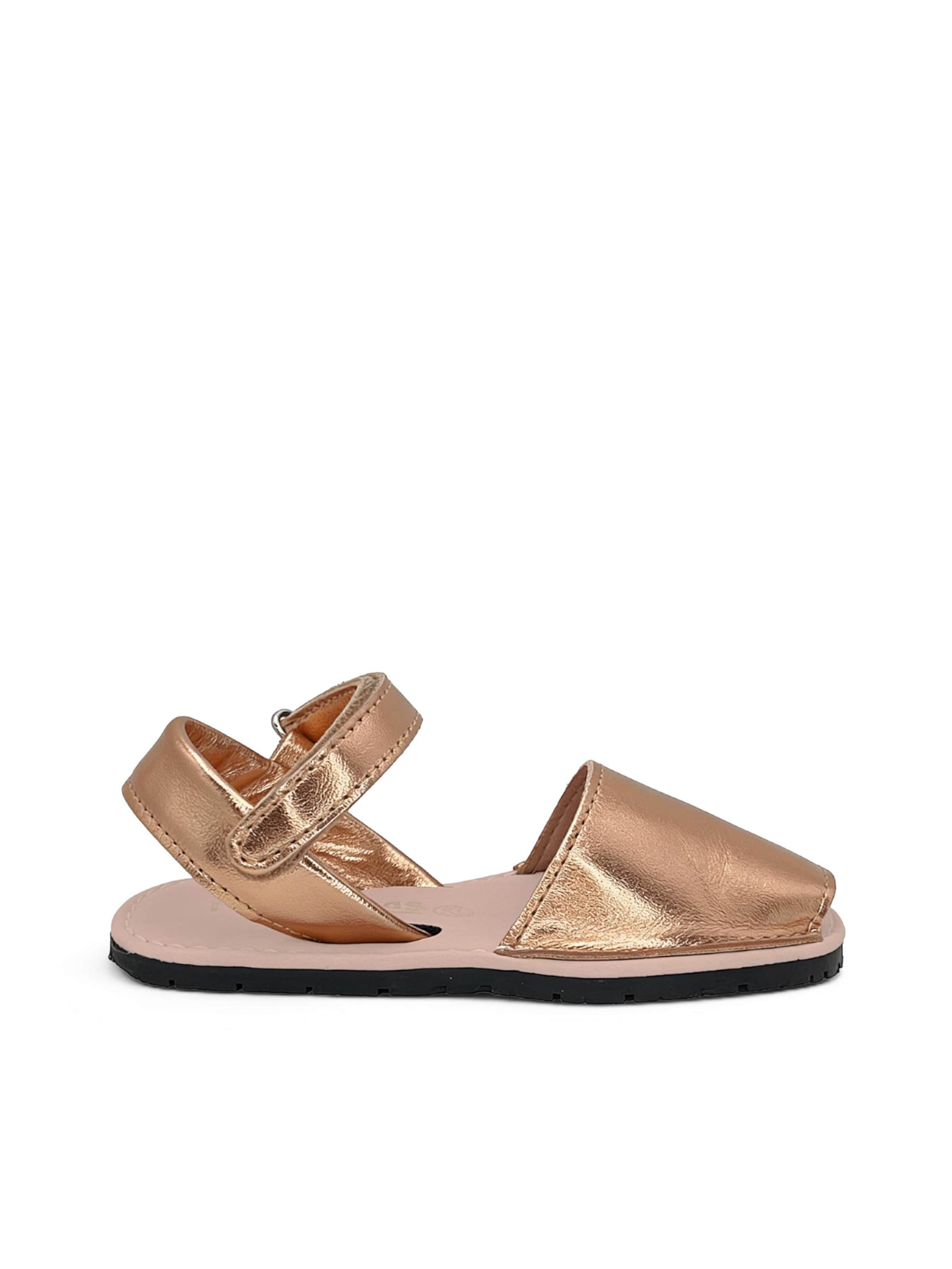 Pisamonas - Sandalias en oro