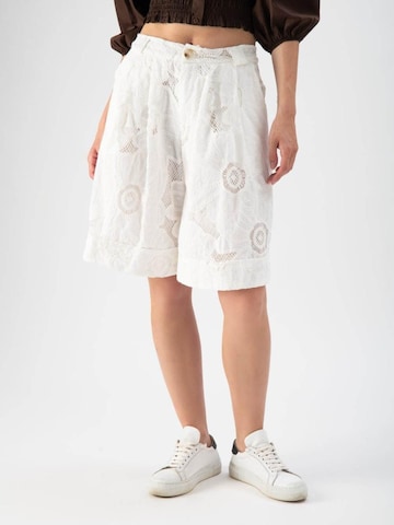 MND Loosefit Bukser i hvid: forside