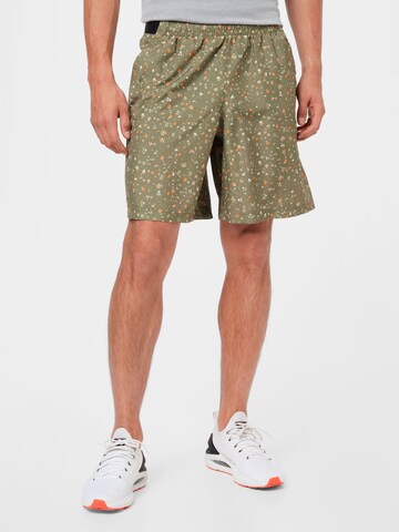 Regular Pantaloni sport 'Adapt' de la UNDER ARMOUR pe verde: față