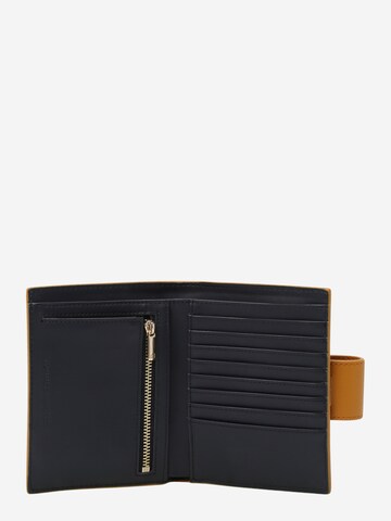 TOMMY HILFIGER Wallet in Brown