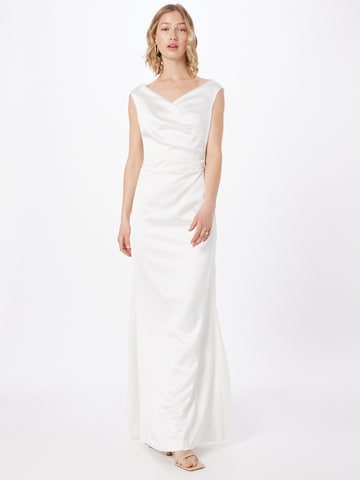 Vera Mont Вечерна рокля в бяло: отпред