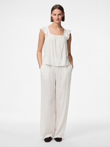 Camicia da donna 'PCPIA' di PIECES in bianco