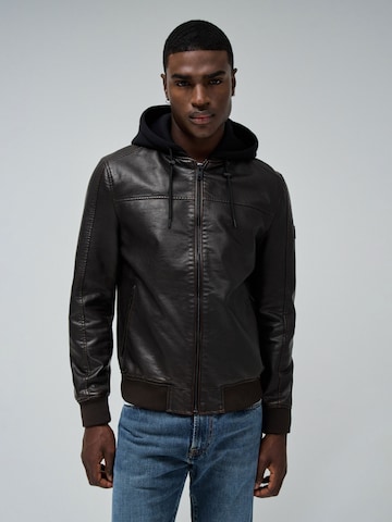 Salsa Jeans Tussenjas in Bruin: voorkant