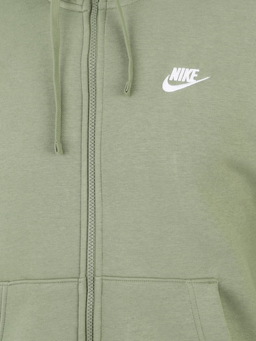 Nike Sportswear Regular fit Sweat jacket 'Club Fleece' in Green