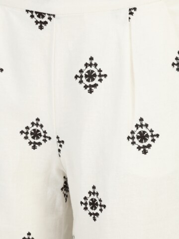 Loosefit Pantaloni 'ONLCARISA' di Only Petite in bianco